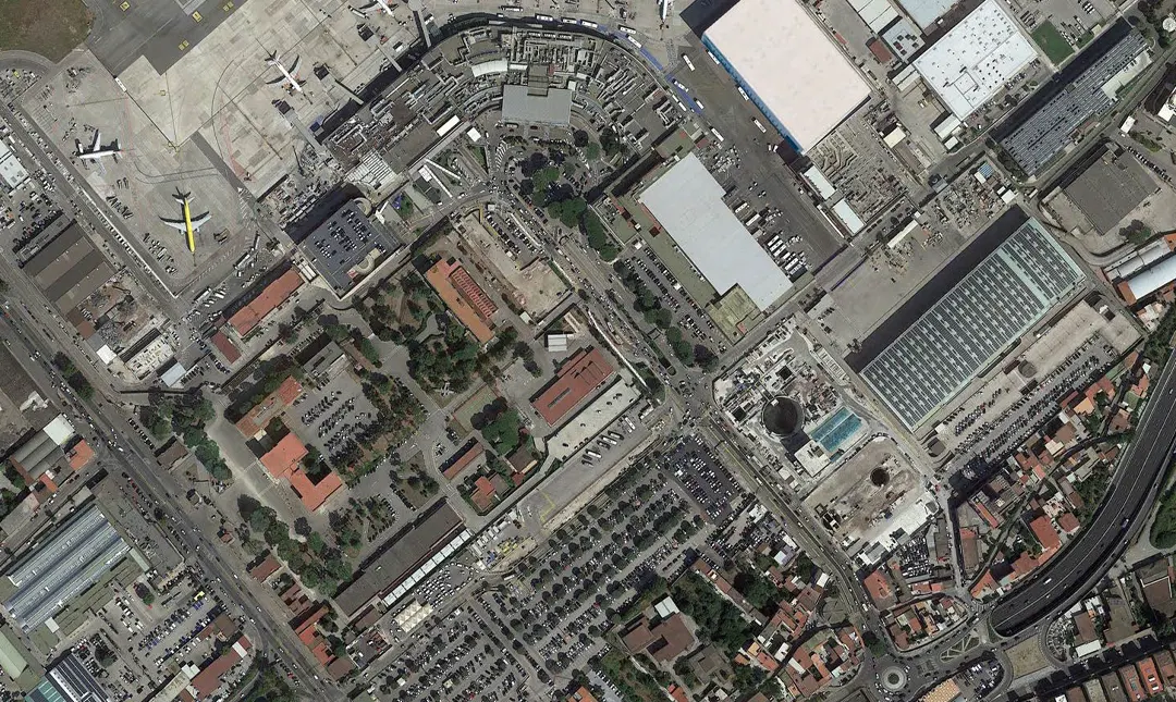 Dalla rigenerazione al piano dei servizi- il modello Napoli